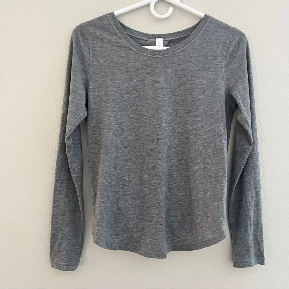 Lululemon Wild Twist Open Back Gray Long Sleeve Shirt Top Size 2